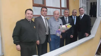 Protokol Sabahattin Öğretmeni Unutmadı