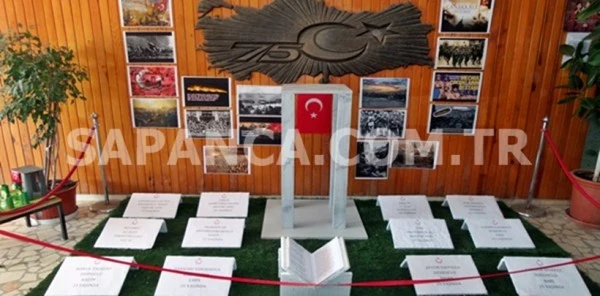 Bilgin Özkaynak İlkokulundan 18 Mart Şehitleri Anma Günü için Anlamlı Abide