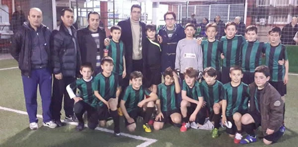 Minik Futbolculardan Dev Başarı