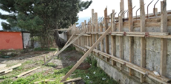 Sapanca Belediyesi Yaptığı Çevre Düzenlemesi ve Tadilatlara Devam Ediyor