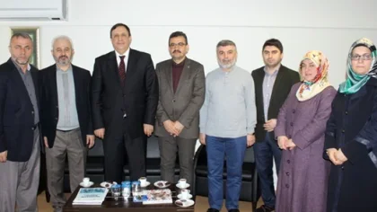Toçoğlu İlim Yayma Cemiyeti'nde