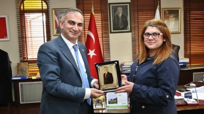 Yılın En İYİ Belediye Başkanı Yılmazer