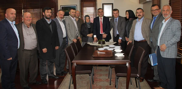 Bir Kutlama da Meclis Üyelerinden