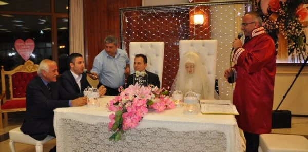 Melike ve Recep Mutluluğa Evet Dediler
