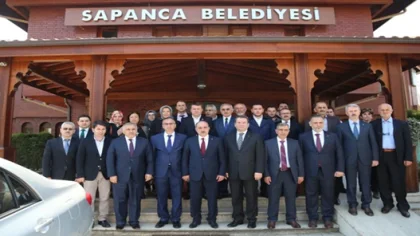 AK Parti Sakarya Milletvekili Adayları Sapanca Belediyesini Ziyaret Etti