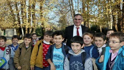 Başkan Yılmazer'in 23 Nisan Mesajı