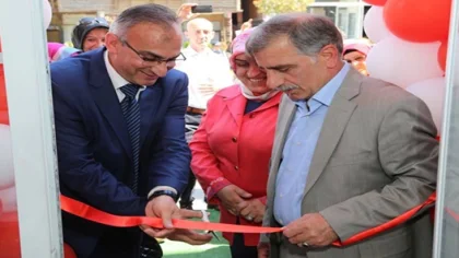 Başkan Yılmazer Hediyelik Evi Açılışını Yaptı