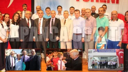 Ödüllerini Oğuz'dan Aldılar