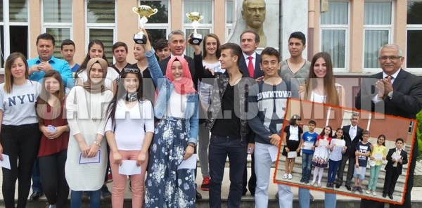 Sapanca'da 6 Bin 900 Öğrenci Karne Aldı