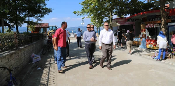 İsen ve Yılmazer Sahil Yolunu İnceledi