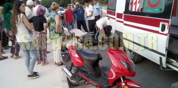Sapanca'da Motosikletten Düşen Sürücü Yaralandı