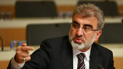 Enerji ve Tabii Kaynaklar Bakanı Yıldız Sapanca'da