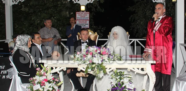 Canan ve Cengiz Mutluluğa Evet Dedi