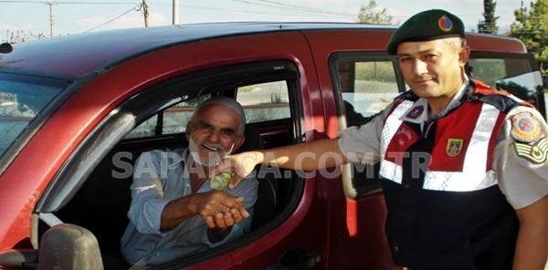 Jandarma'dan Şeker gibi Uygulama