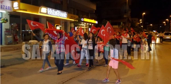 Sapanca'da Teröre Lanet Yürüyüşü