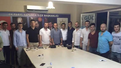 Ak Gençlik Boş Durmuyor