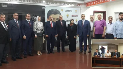 AK Parti Adaylarını Tanıttı