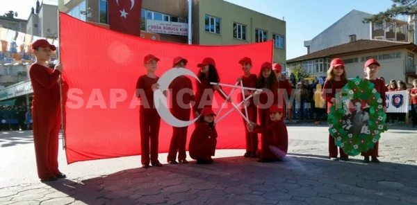 Cumhuriyetin 92. Yılı Coşkuyla Kutlandı