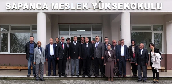 Mustafa İsen, Sapanca Myo'da