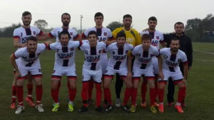Sapanca Kurtköyspor 4'ledi