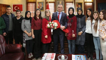 Stajyerler Başkanı Unutmadı