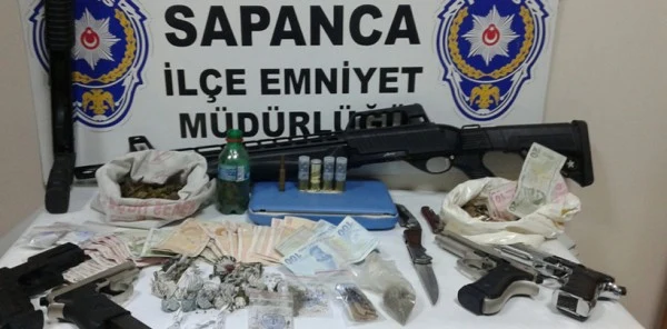 Uyuşturucu Tacirlerine Bir Darbe Daha