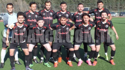 Zirvede Sıralama Değişmedi
