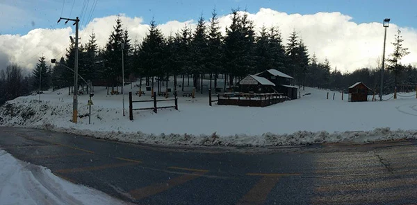 Yılın İlk Karı Kartepe'yi Beyaza Bürüdü