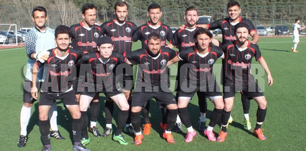 Zirvede Sıralama Değişmedi