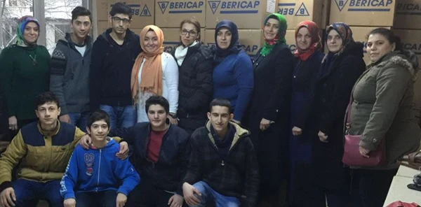 AK Parti 'Den Bayırbucak Türkmenlerine Yardım