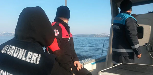 Kaçak Avcılar Balık Neslini Kurutuyor