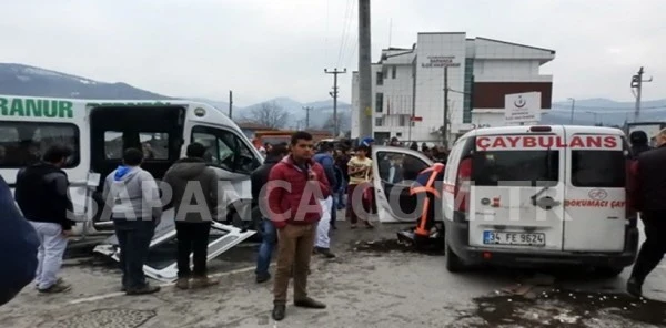 Sapanca'da Trafik Kazası: 7 Yaralı
