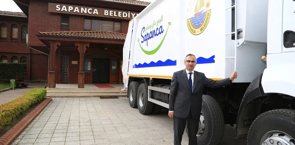 Belediye'ye Yeni Çöp Transfer Aracı
