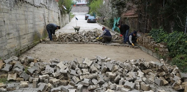 Parke Yol Çalışmaları Tam Gaz