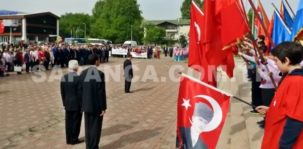 23 Nisan Sapanca'da Coşkuyla Kutlandı