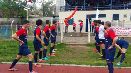 Kurtköyspor Rakibini Alkışlarla Karşıladı