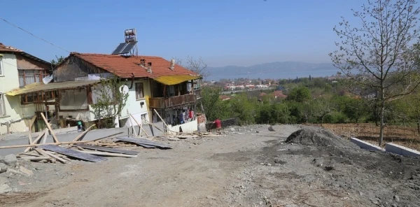 Yeni Mahalle Yedigöz'e Perde Duvar