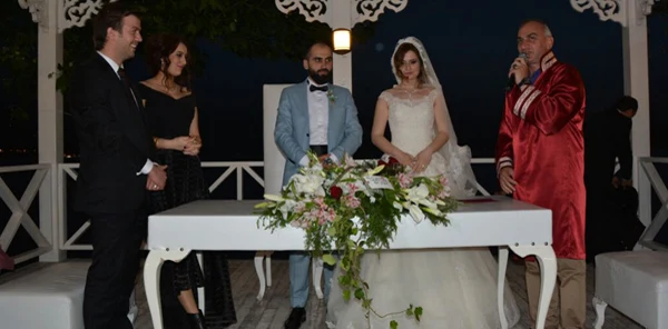 Demet ve Semih Mutluluğa Evet Dedi