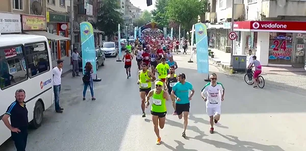 Ultra Sapanca Dağ Koşusu Yapıldı