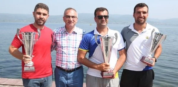 Kürek Şampiyonası Final Yarışları Sona Erdi