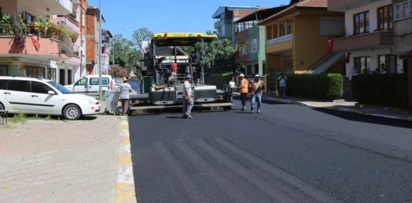 Sapanca'da Asfalt Atağı