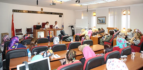KOSGEB'ten Sapanca'lı Bayan Girişimcilere Seminer