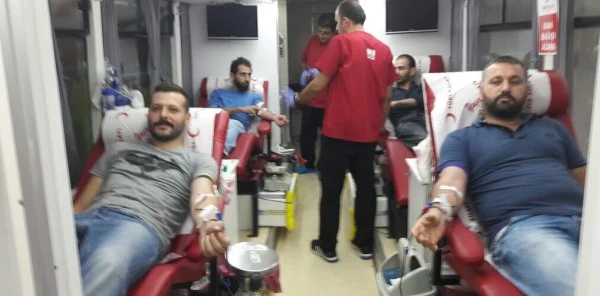 Vatandaşlar Kan Bağışında Bulundu