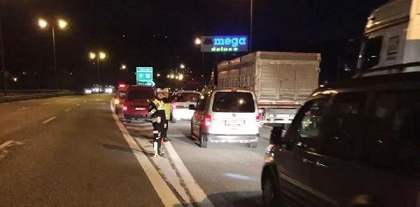 TEM Otoyolu'nda Şüpheli Araç Araması