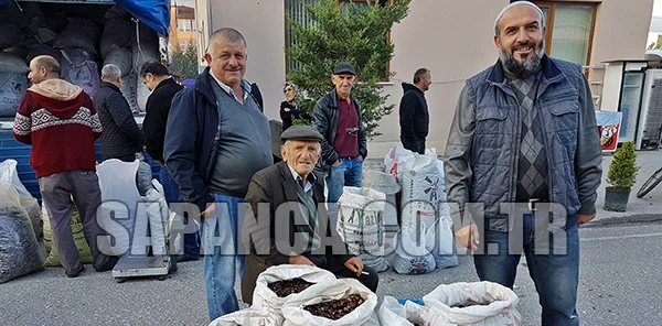 Kestane Pazara İndi