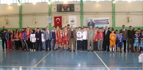 Sapanca'da Amatör Spor Haftası Ödül Töreni