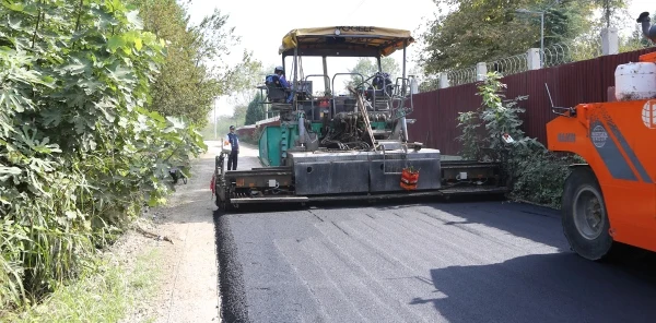 Yanık ve Gazipaşa Mahallelerinde Asfaltlama Çalışmaları