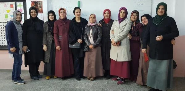 Aktar İlkokulu'nda Anlamlı Program