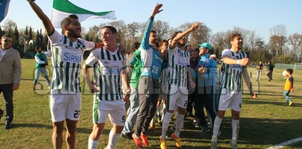Derbide Gülen Taraf Sapancaspor Oldu