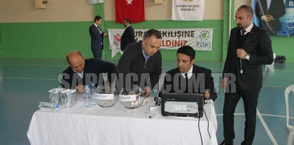 Sapanca'da TOKİ'nin 110 Konutu için Kura Çekildi